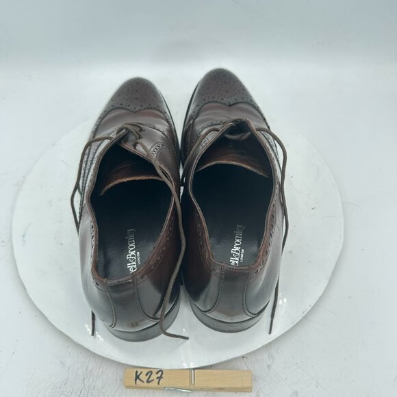 Russell & Bromley Men Size EU 42 US 8.5 Brown Leather Wingtip Oxford Dress Shoes - Picture 9 of 12